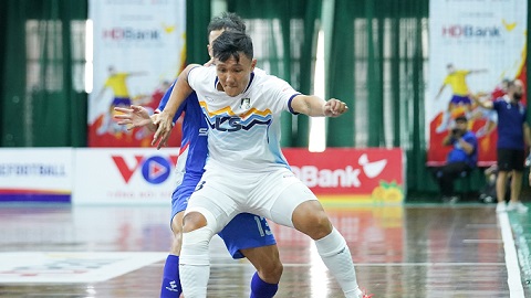  Minh Trí 2 lần sút bật khung thành, Thái Sơn Nam TP.HCM vẫn thắng đậm vào chung kết 